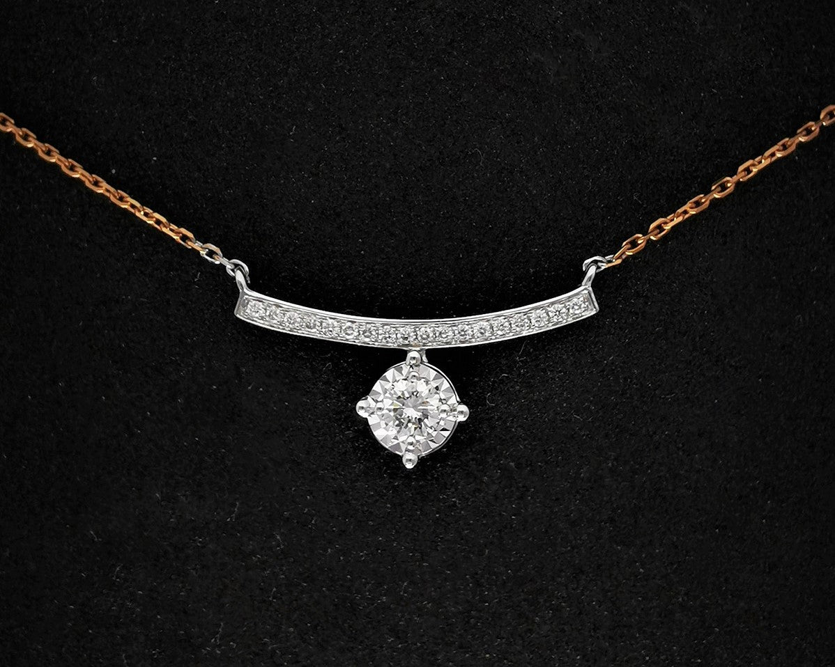 DYAMOND 18K Rose Gold Diamond Necklace with Center and Side Stones